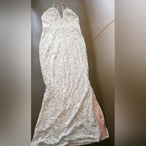 Women dress